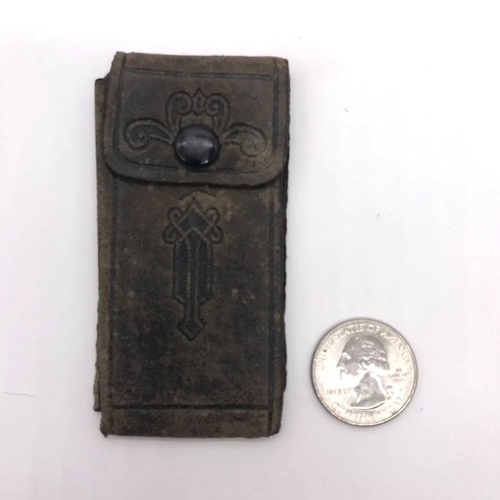 Small Vintage Advertising Wallet, Graves Oil and Supply Iowa, Leather Business